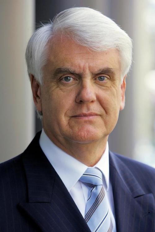 Dr. Rolf Kornemann 